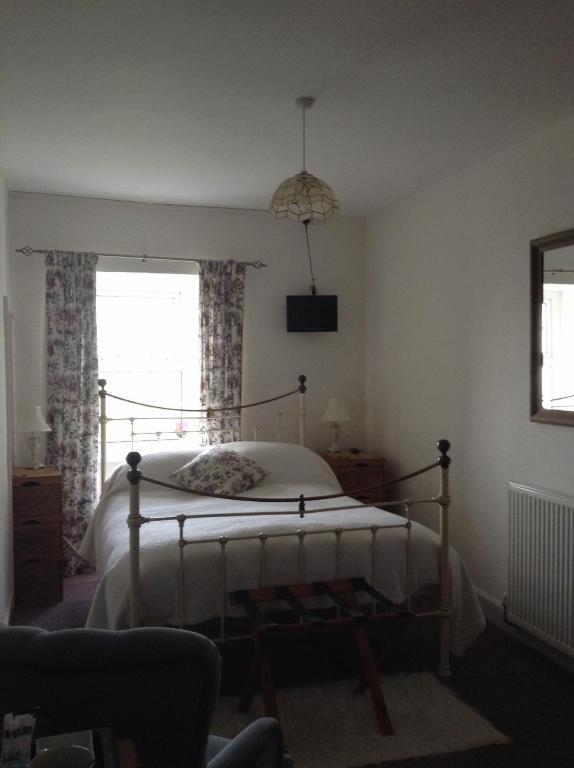 Frondderw Country House Bed & Breakfast Bala Exterior photo